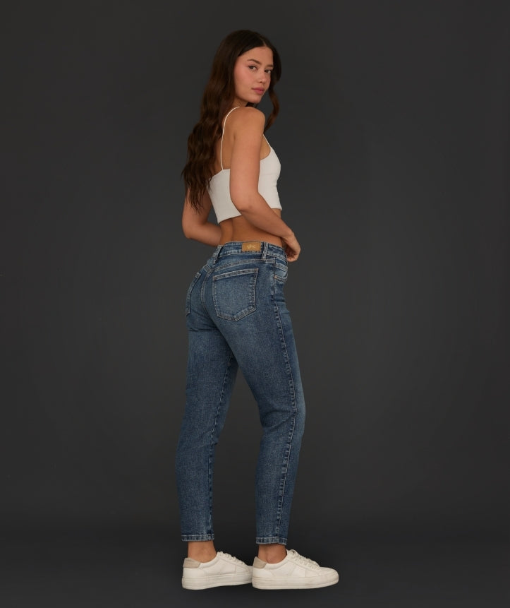 MOM JEAN OCEAN