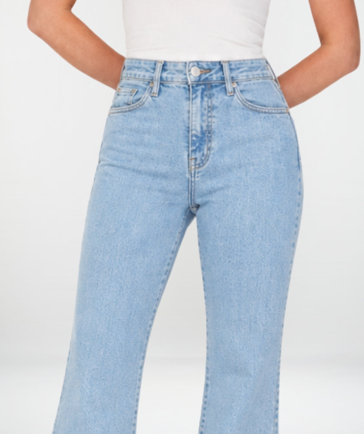 Jean Mom Flare Rochis