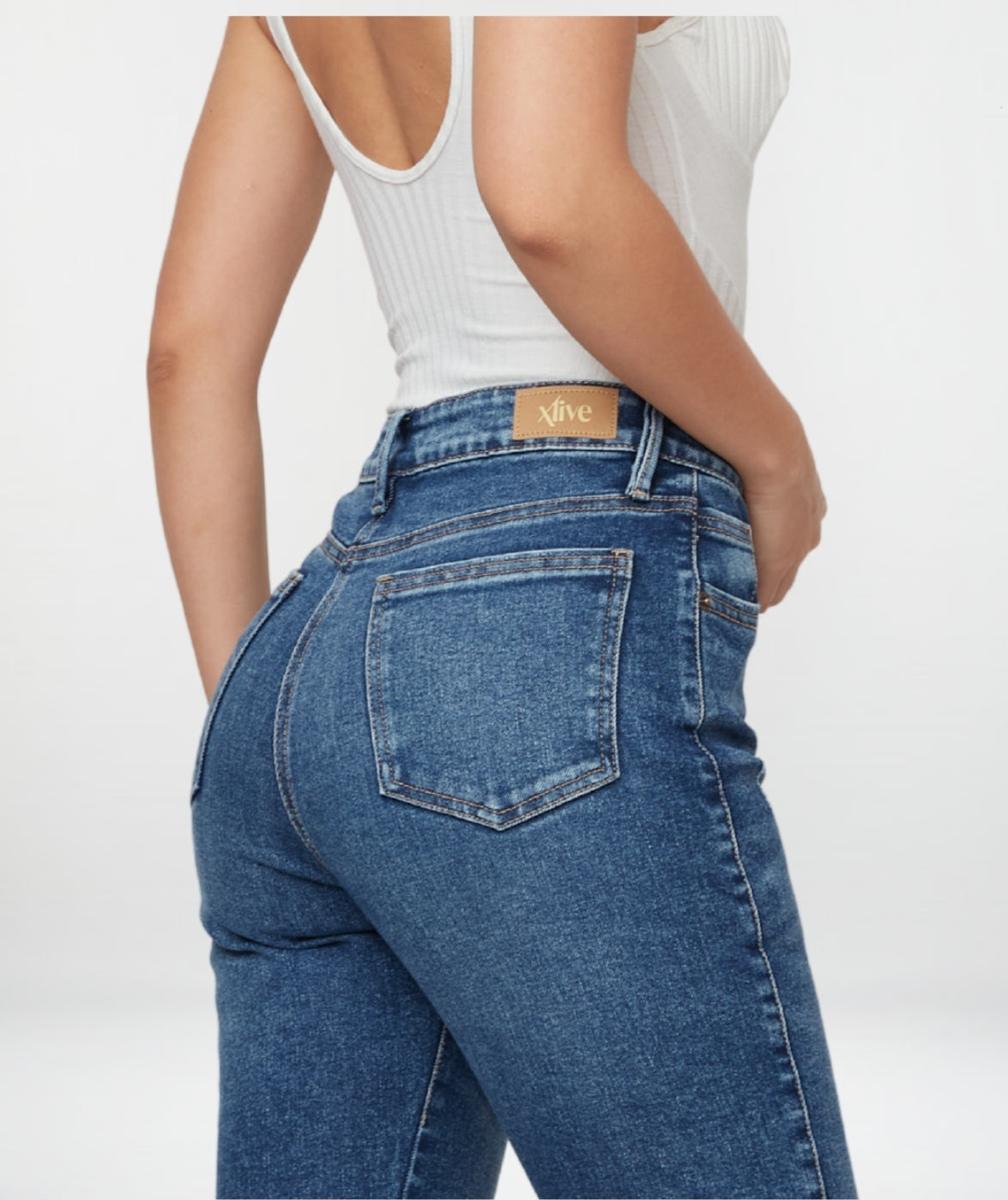 Jean Mom Yali