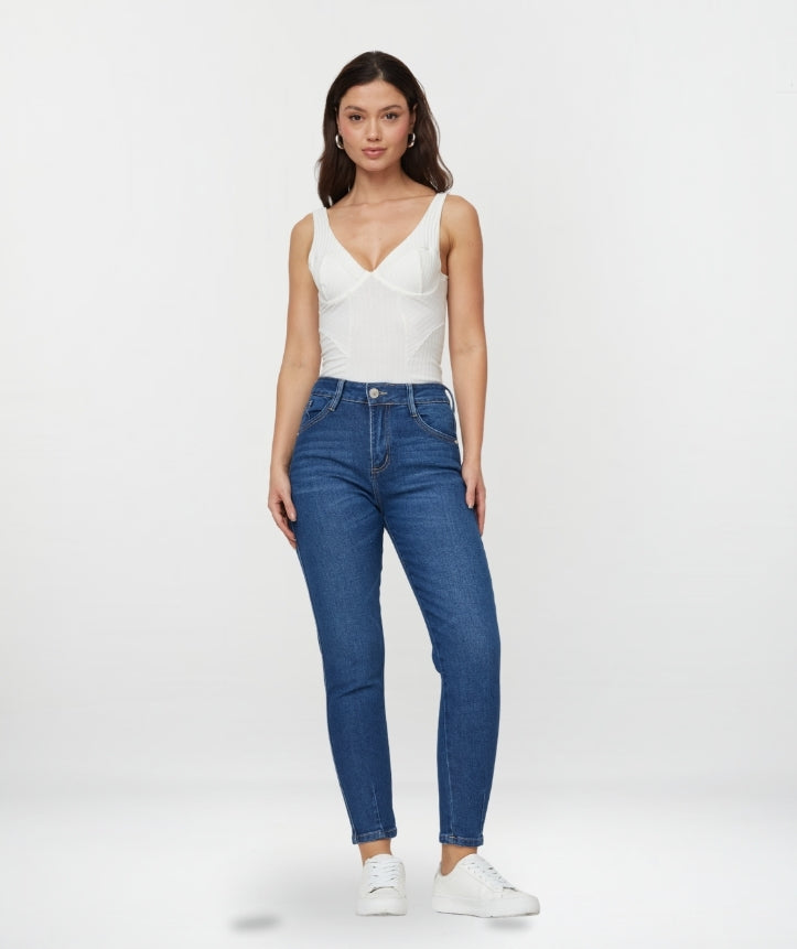 MOM JEAN MINS