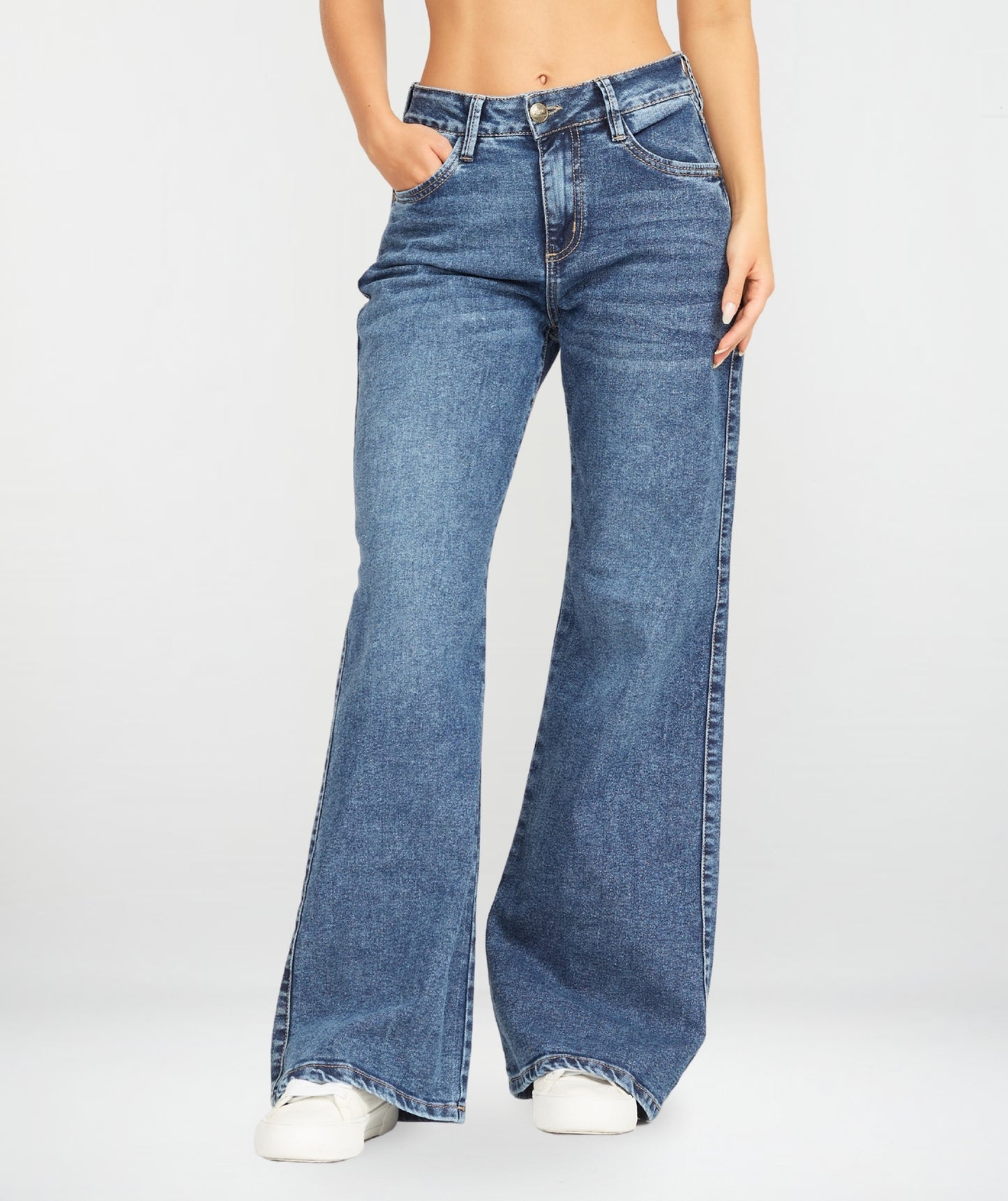 JEAN MOM FLARE LICRADO FEVER