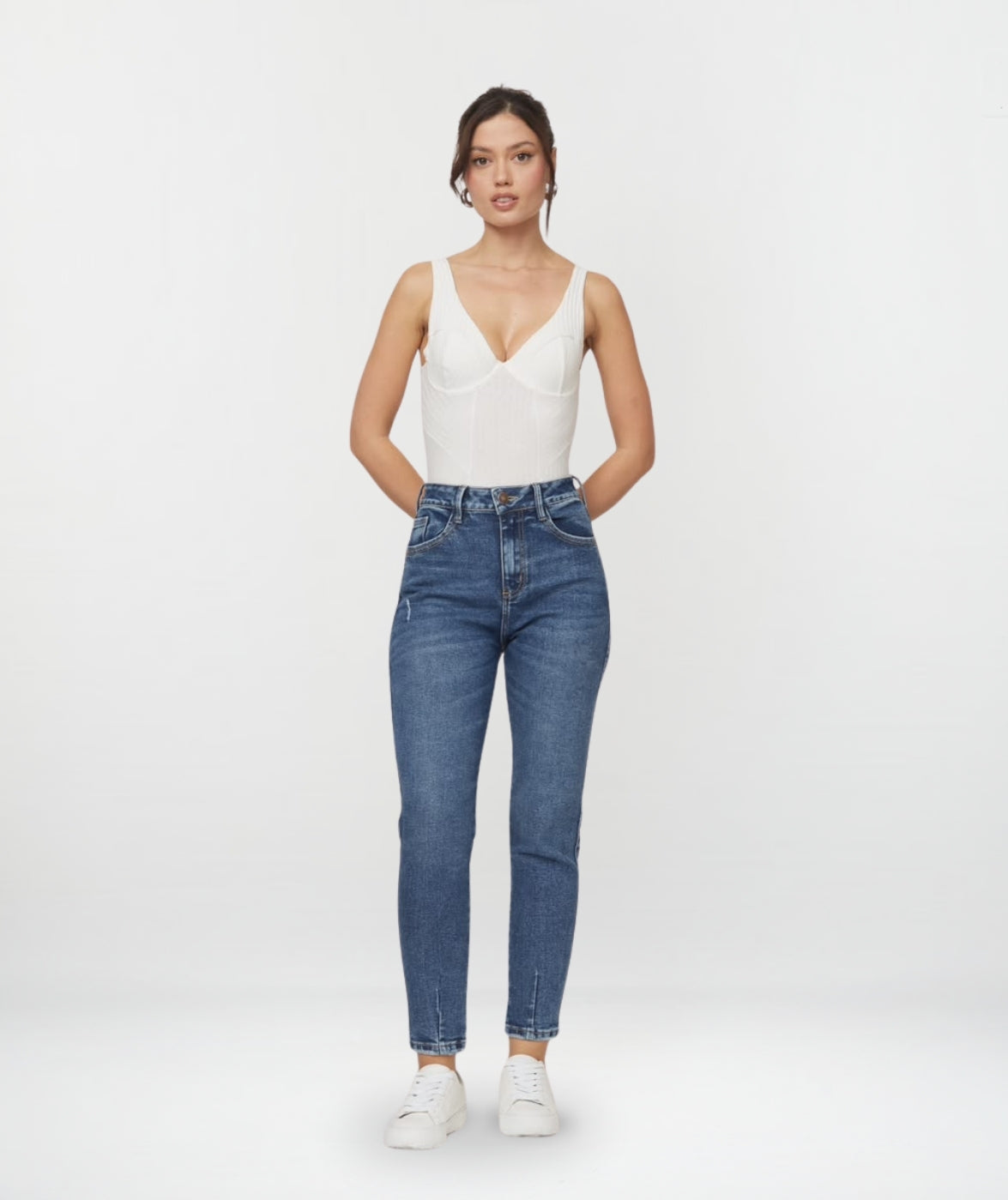 Jean Mom Yali