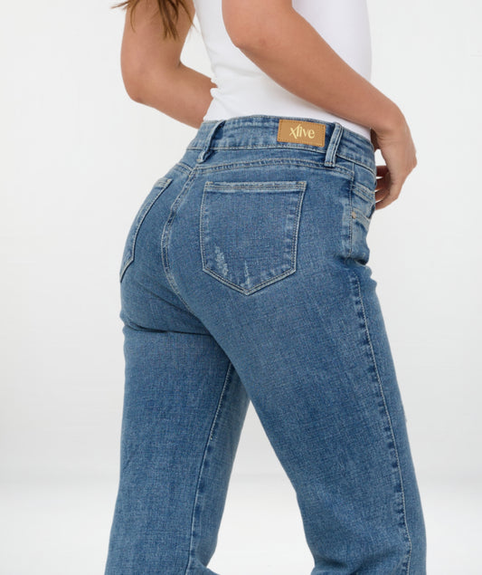 JEAN FLARE LICRADO ADELIN
