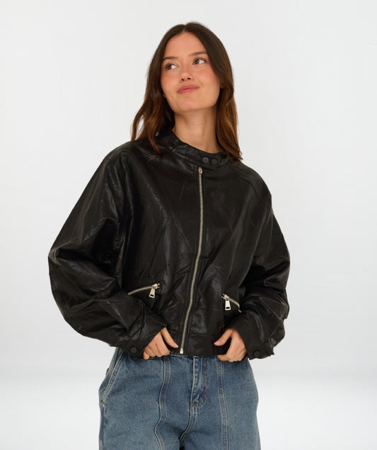 CHAQUETA CUERINA CINTIS