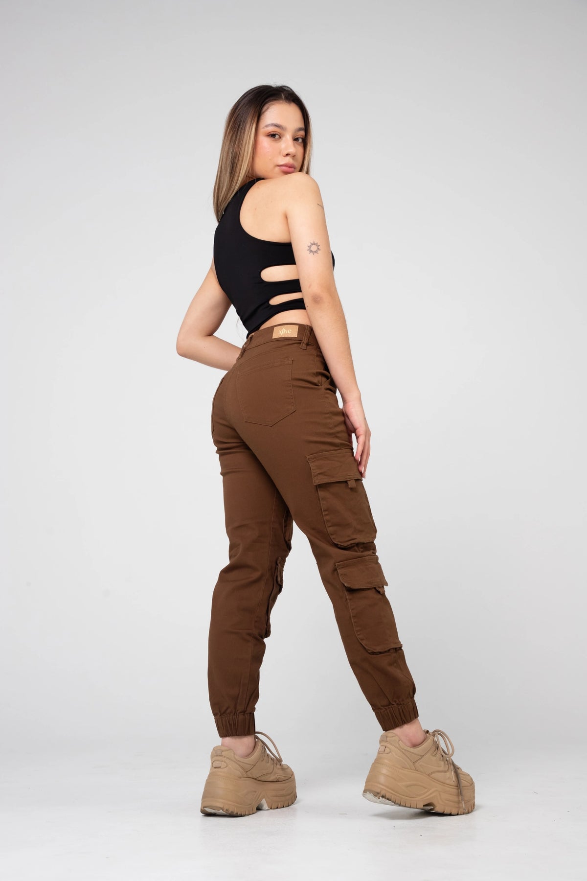JEAN MOM MAXI ELISA CARGO ELASTICO BOTA LICRADO DRIL