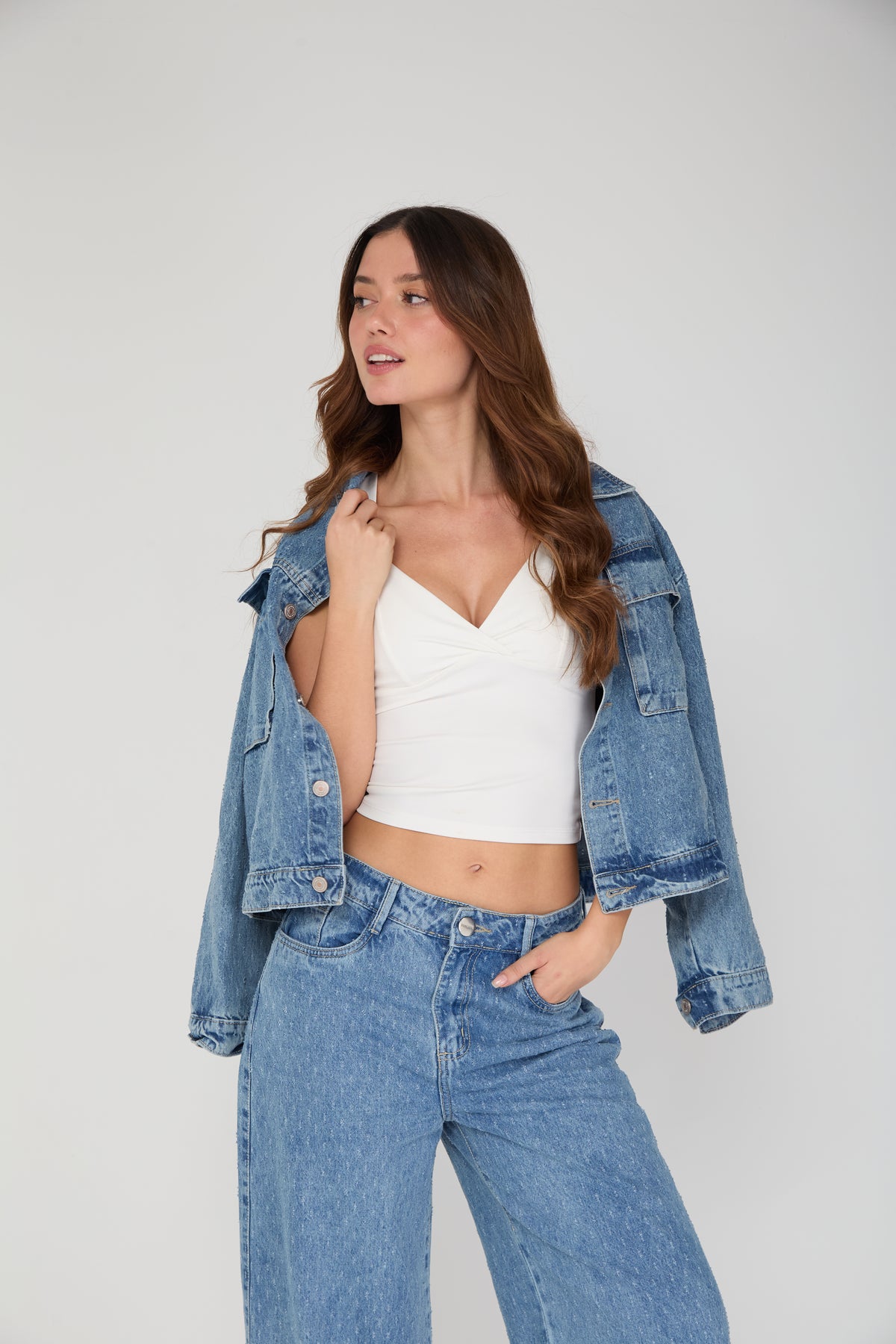 CHAQUETA PERLA CORTA DAMA RIGIDA