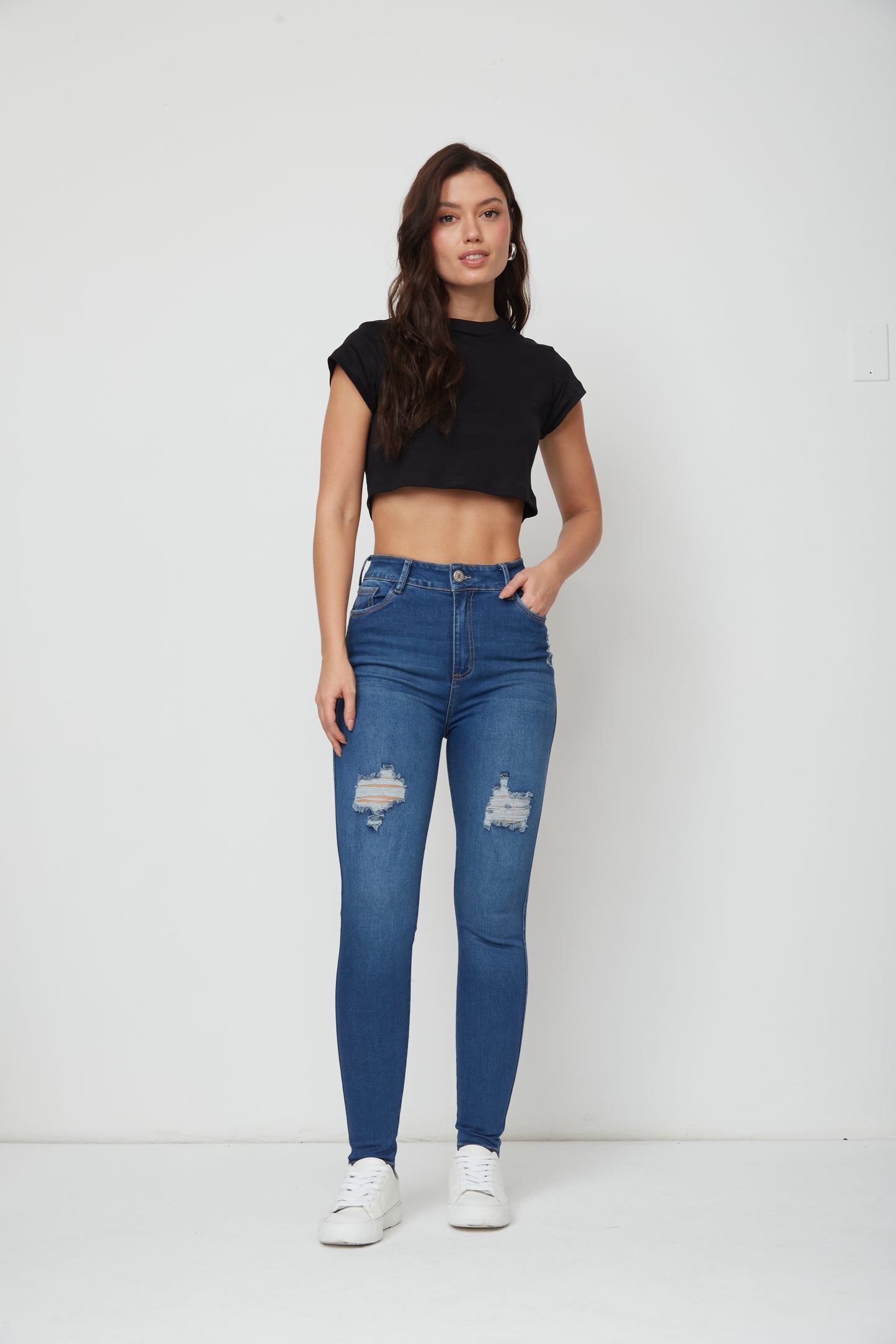 JEAN TIRO ALTO LICRADO 1 BOTON SKINNY