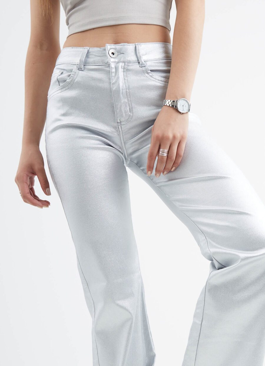 Jean Metalizado Mom Fit Semi Flare Ref. Yigui - Imagen 5