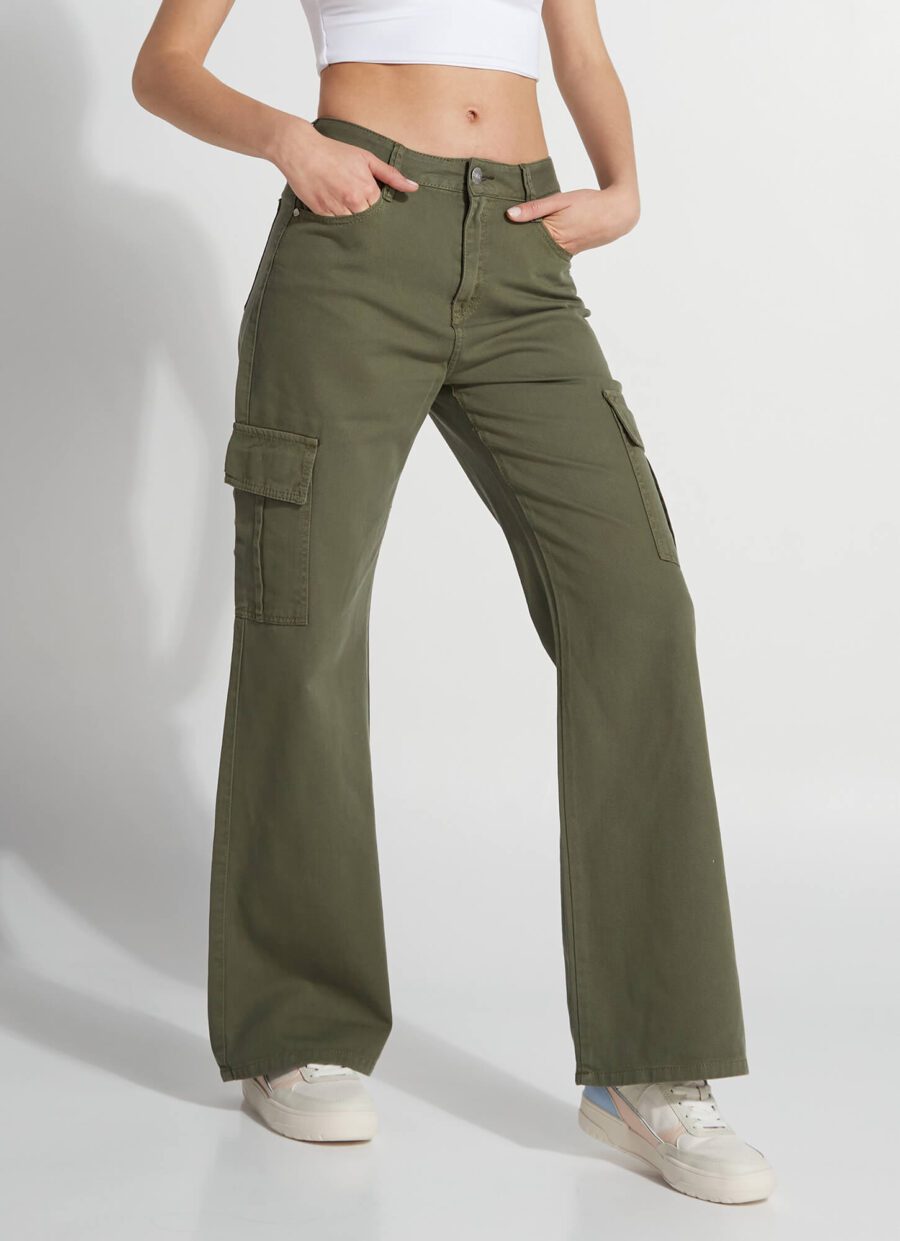 Momfit Semi Flare Cargo Ref. Kilor Verde - Imagen 3