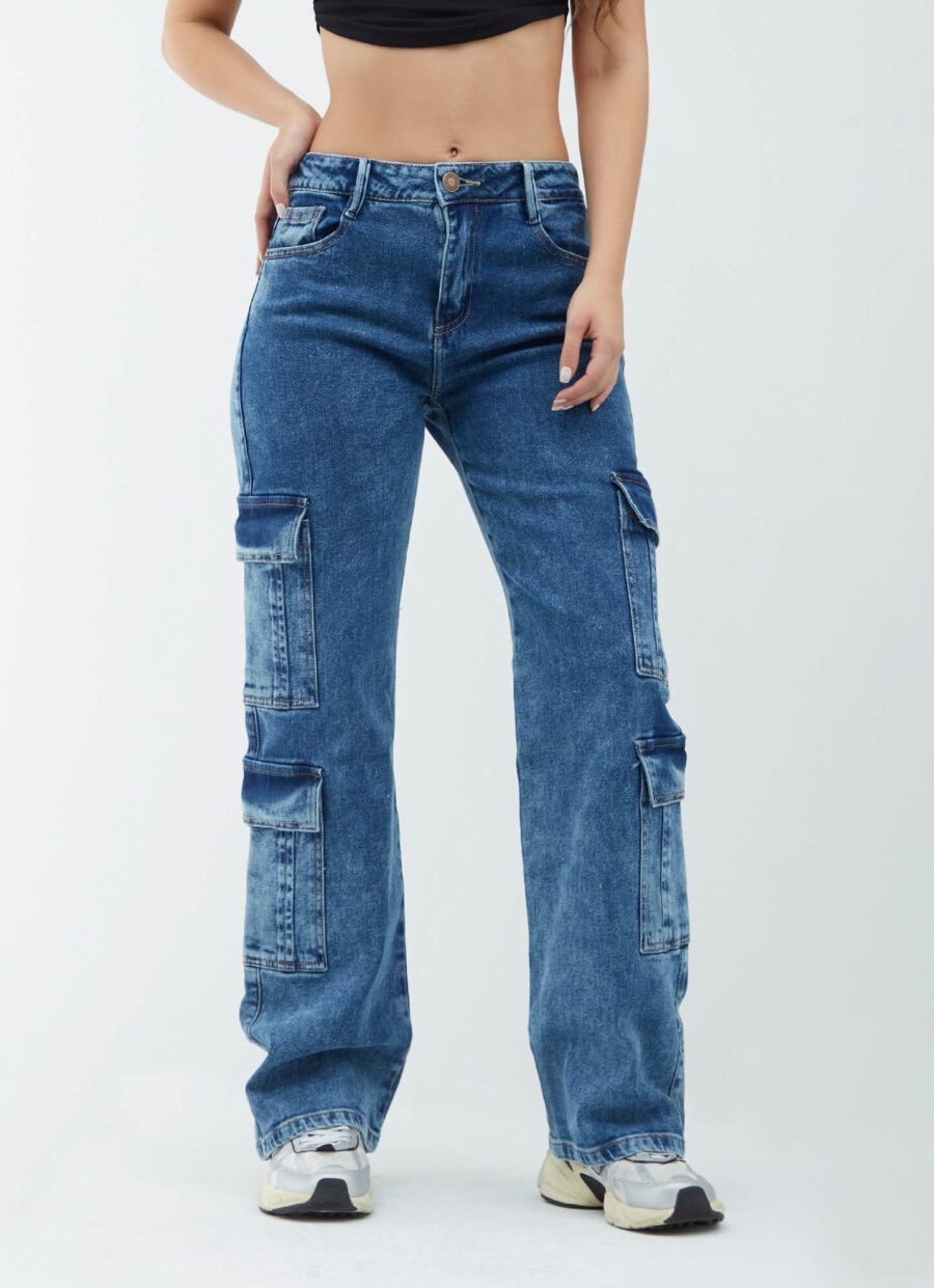 Jean Momfit Bota Recta Cargo Ref. QUEEN