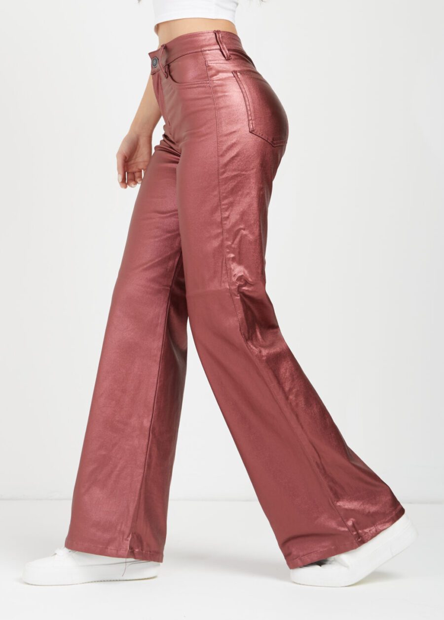 Pantalón Momfit Semi Flare Vinotinto Ref. Adru - Imagen 4