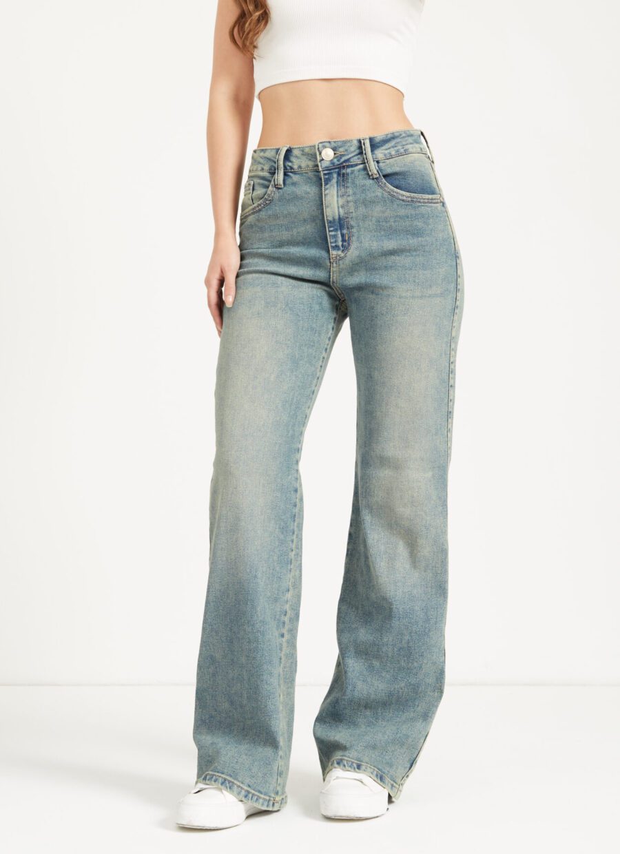 Jean Momfit Semi Flare Ref. Faye - Imagen 3