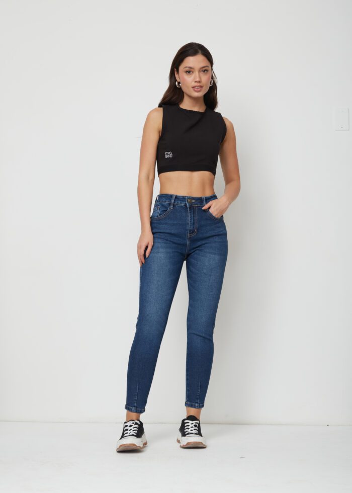 Pantalón Mom Flare Licrado Ref. JET
